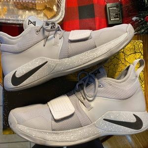 Nike PG 2.5 Tb “Wolf Grey”